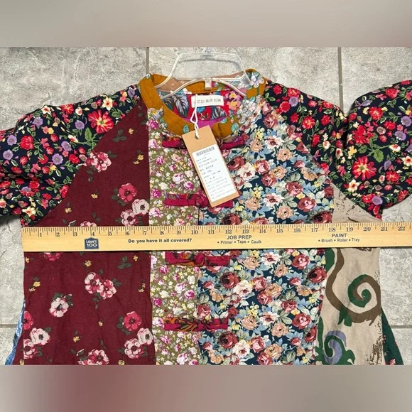 Luan Zai Jiang Nan women’s Floral Patchwork overcoat Asian housecoat Sz Med - Picture 5 of 9